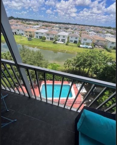 1101 Crystal Lake Dr 609, Deerfield Beach, FL 33064