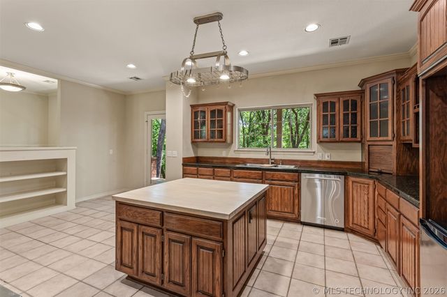 524 E 118th Street S, Jenks, OK 74037