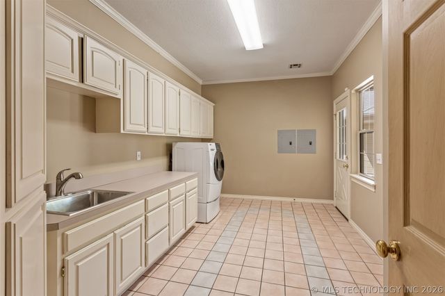 524 E 118th Street S, Jenks, OK 74037