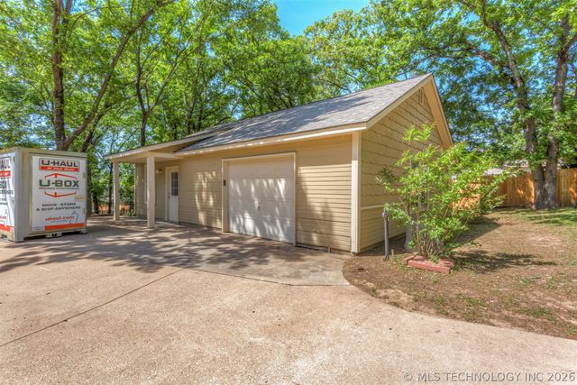524 E 118th Street S, Jenks, OK 74037