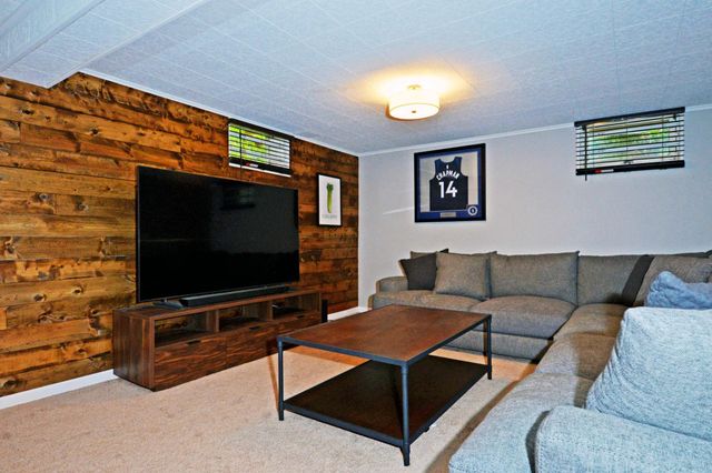 13201 Walnut Drive, Burnsville, MN 55337