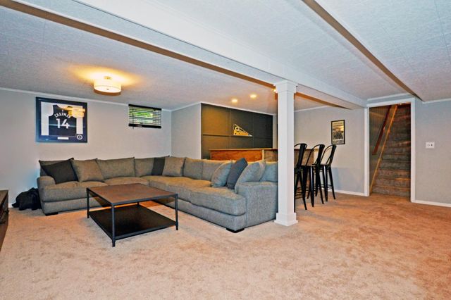 13201 Walnut Drive, Burnsville, MN 55337