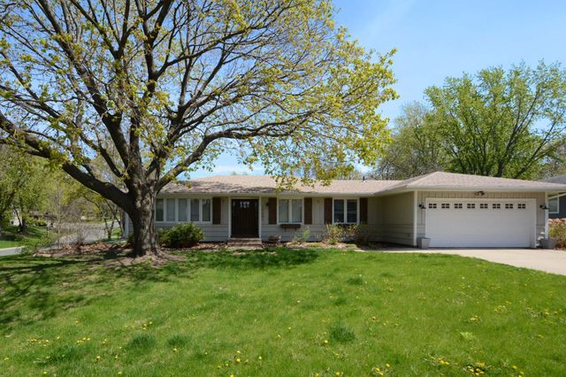 13201 Walnut Drive, Burnsville, MN 55337