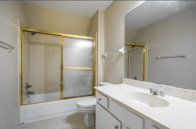 8495 FARLEY AVE, Cordova, TN 38016