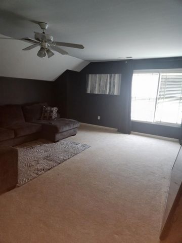 8495 FARLEY AVE, Cordova, TN 38016