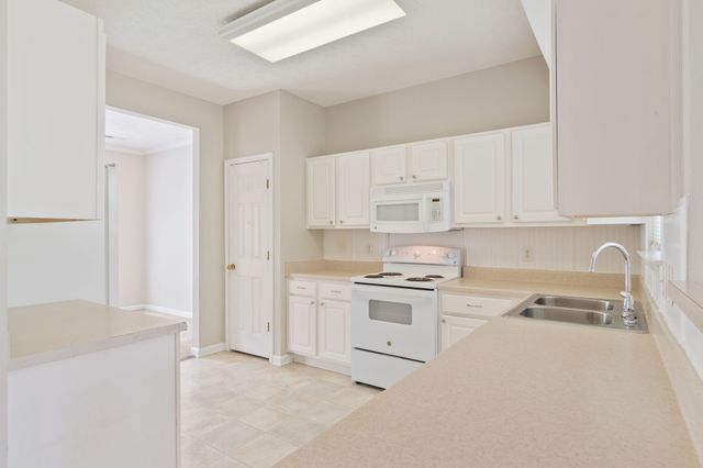 1402 Bern Dr, Spring Hill, TN 37174