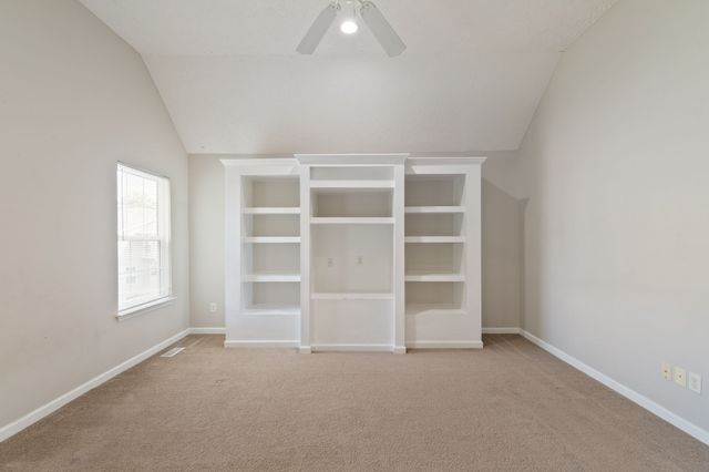 1402 Bern Dr, Spring Hill, TN 37174