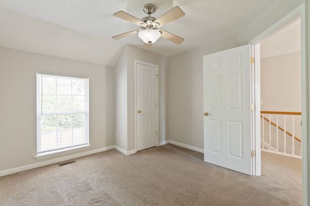 1402 Bern Dr, Spring Hill, TN 37174