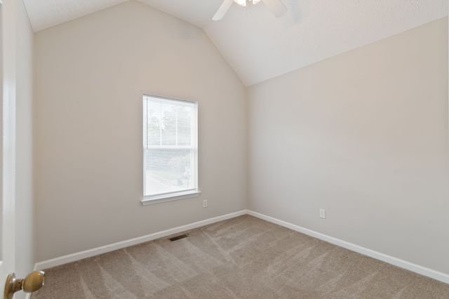 1402 Bern Dr, Spring Hill, TN 37174