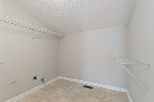 1402 Bern Dr, Spring Hill, TN 37174