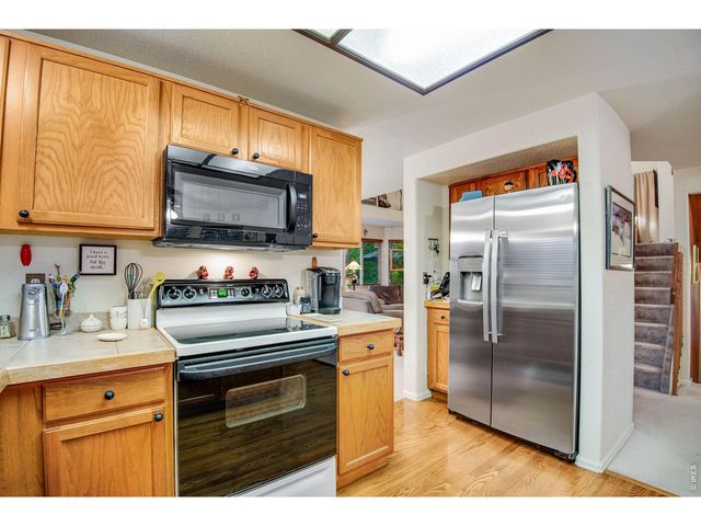 2213 Santa Fe Dr, Longmont, CO 80504