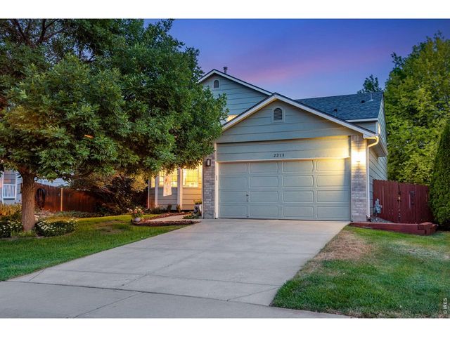 2213 Santa Fe Dr, Longmont, CO 80504