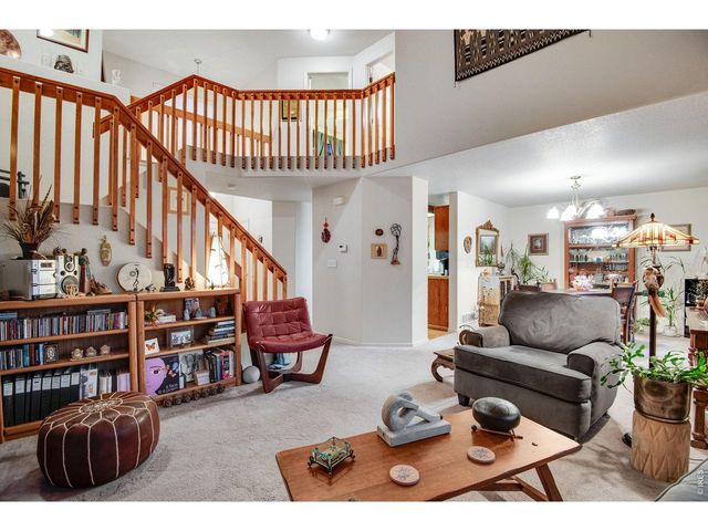 2213 Santa Fe Dr, Longmont, CO 80504
