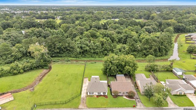 14310 Parkview Dr, Prairieville, LA 70769
