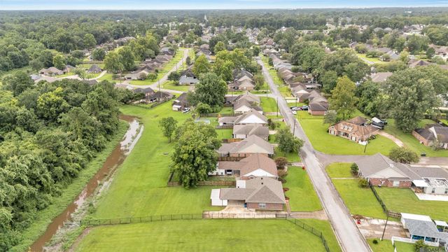 14310 Parkview Dr, Prairieville, LA 70769