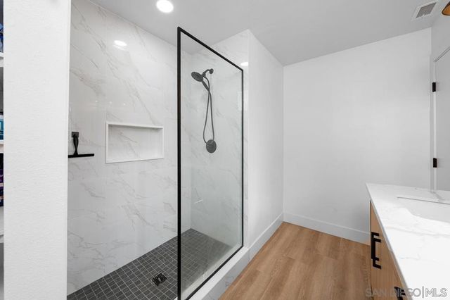 8695 Lepus Rd, San Diego, CA 92126