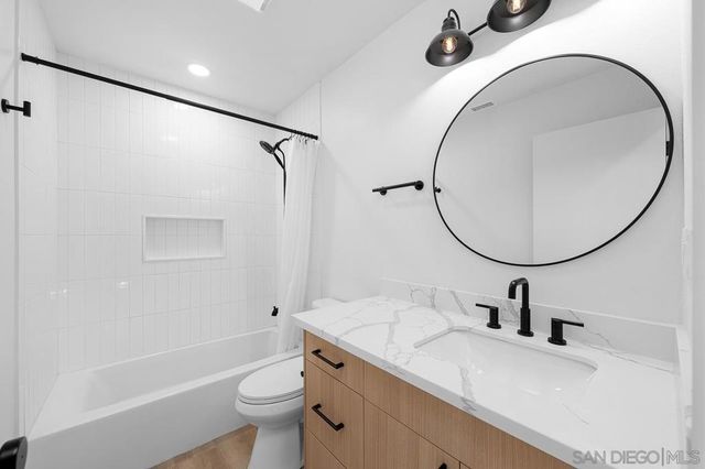 8695 Lepus Rd, San Diego, CA 92126