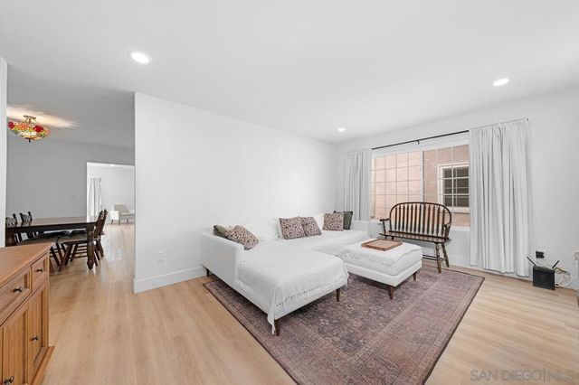 8695 Lepus Rd, San Diego, CA 92126