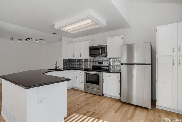 4927 S Eagle Circle, Aurora, CO 80015