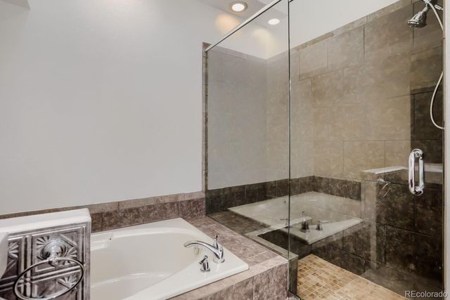 4927 S Eagle Circle, Aurora, CO 80015