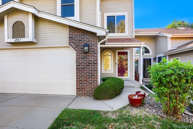 4927 S Eagle Circle, Aurora, CO 80015