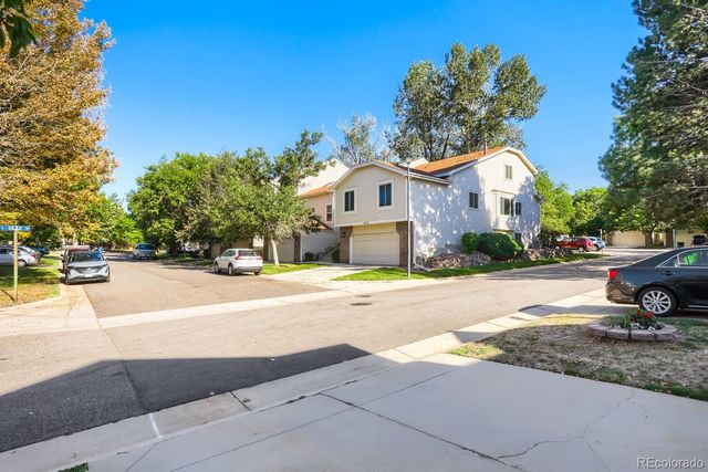 4927 S Eagle Circle, Aurora, CO 80015