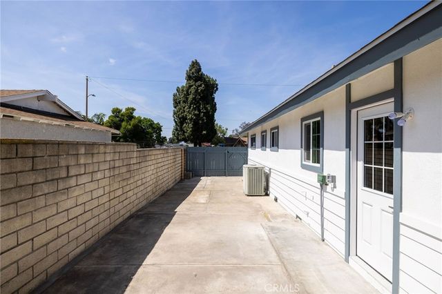 1246 E Baldwin, Orange, CA 92865