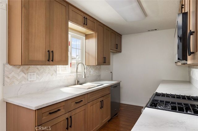 1246 E Baldwin, Orange, CA 92865