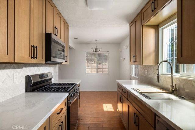 1246 E Baldwin, Orange, CA 92865