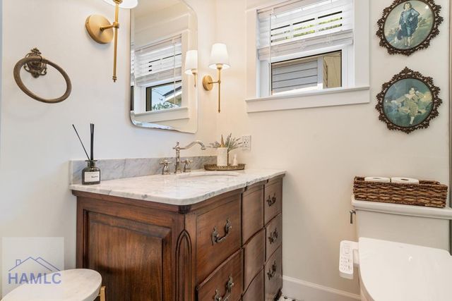 858 E 35th Street, Savannah, GA 31401