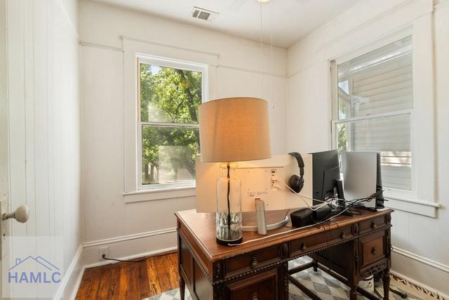 858 E 35th Street, Savannah, GA 31401