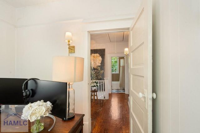 858 E 35th Street, Savannah, GA 31401