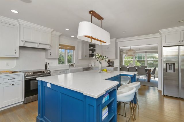 1810 Fairfield Beach Road, Fairfield, CT 06824