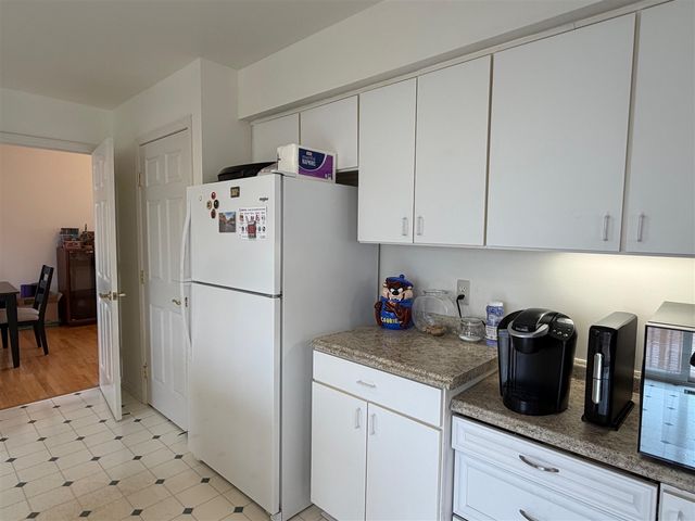 3374 Cromwell Road, Ann Arbor, MI 48105