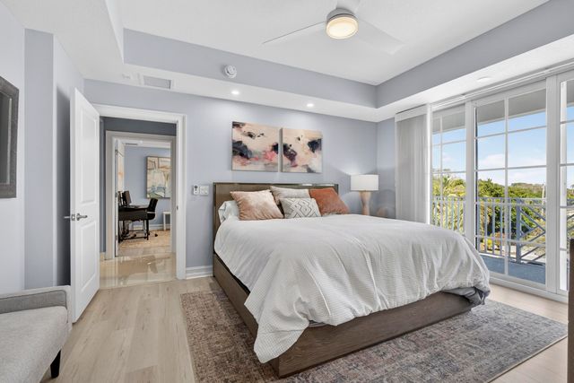 441 Bay Colony Drive N, Juno Beach, FL 33408