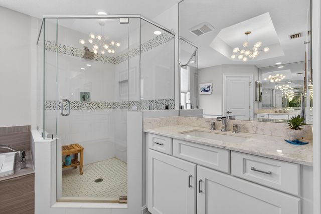 441 Bay Colony Drive N, Juno Beach, FL 33408