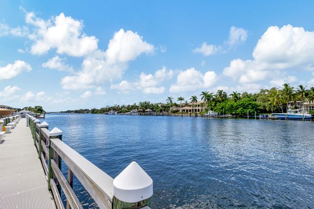 441 Bay Colony Drive N, Juno Beach, FL 33408