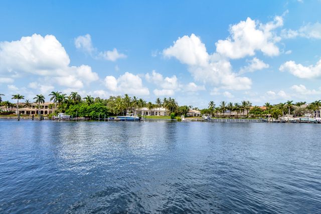 441 Bay Colony Drive N, Juno Beach, FL 33408