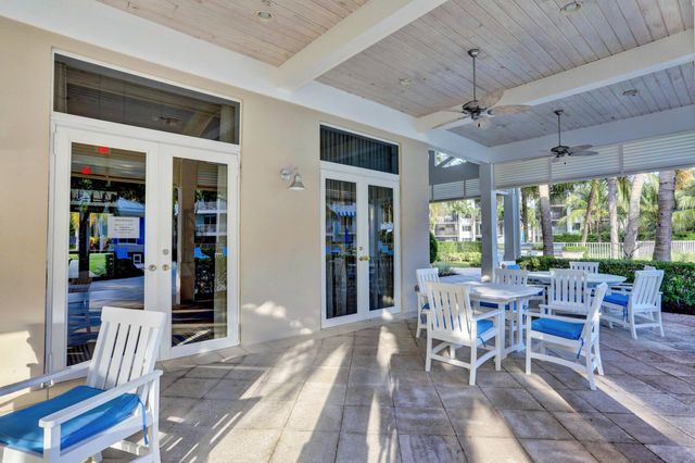 441 Bay Colony Drive N, Juno Beach, FL 33408