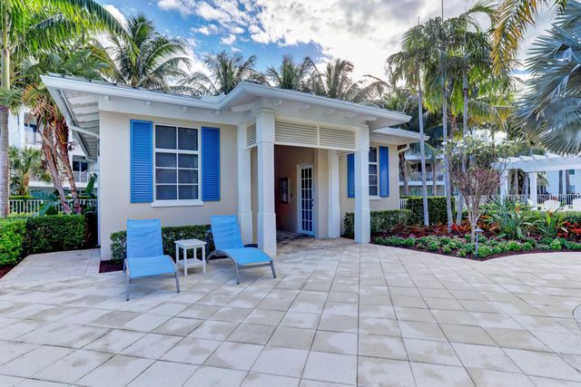 441 Bay Colony Drive N, Juno Beach, FL 33408