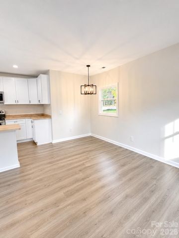 302 White Street, Cherryville, NC 28021