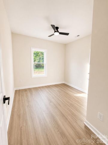 302 White Street, Cherryville, NC 28021