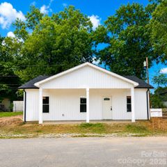 302 White Street, Cherryville, NC 28021