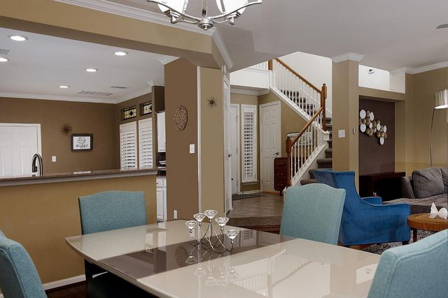 110 N Valley Oaks Circle, The Woodlands, TX 77382