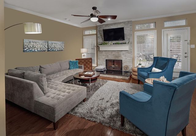 110 N Valley Oaks Circle, The Woodlands, TX 77382