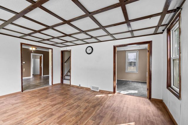 1350 10TH AVENUE NORTH, Wisconsin Rapids, WI 54495