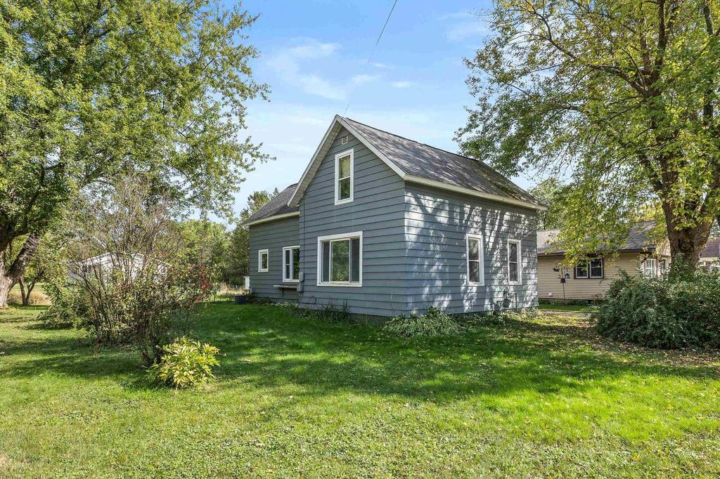 1350 10TH AVENUE NORTH, Wisconsin Rapids, WI 54495