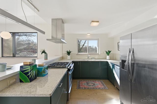 870 Lafayette Avenue, Cincinnati, OH 45220