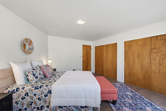 870 Lafayette Avenue, Cincinnati, OH 45220