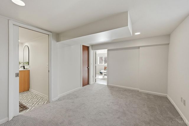 870 Lafayette Avenue, Cincinnati, OH 45220